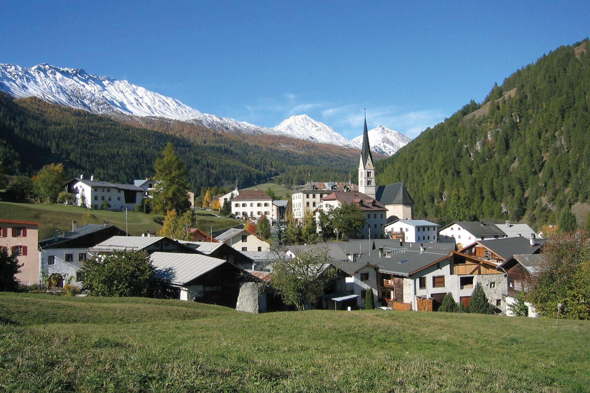 Santa Maria Val Muestair サンタ マリア ユース ホステルホステル エクステリア 写真